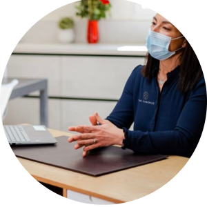 Roxana rejoint The Canopist, la nouvelle franchise de gestion du stress au naturel